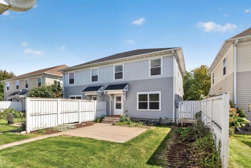 607 1st Avenue NW, Osseo, MN 55369