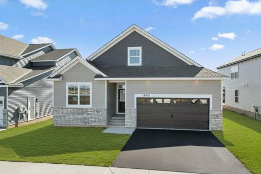 1690 Zumbro Avenue, Shakopee, MN 55379