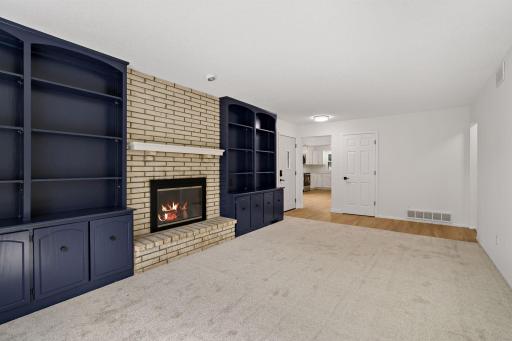 1579 Leone Avenue, Saint Paul, MN 55106