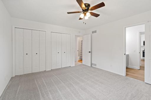 1579 Leone Avenue, Saint Paul, MN 55106