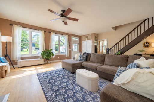 702 1st Avenue NW, Chisholm, MN 55719