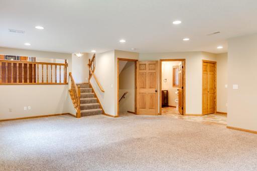 19037 Xerxes Street NW, Elk River, MN 55330