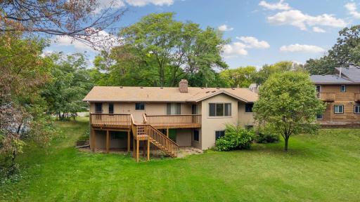 2716 Isle Royale Court, Burnsville, MN 55337
