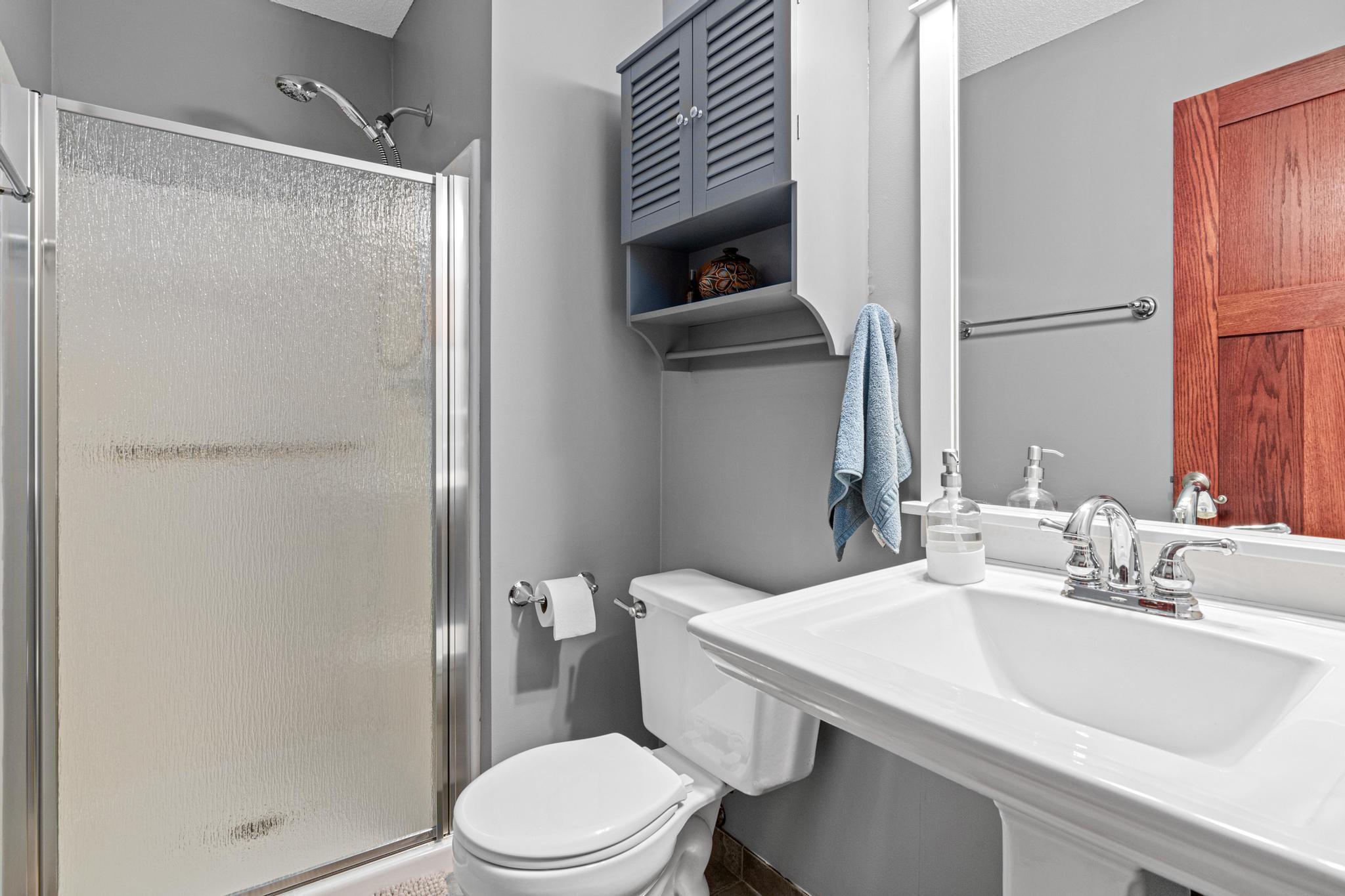 726 Camberwell Dr-20.jpg