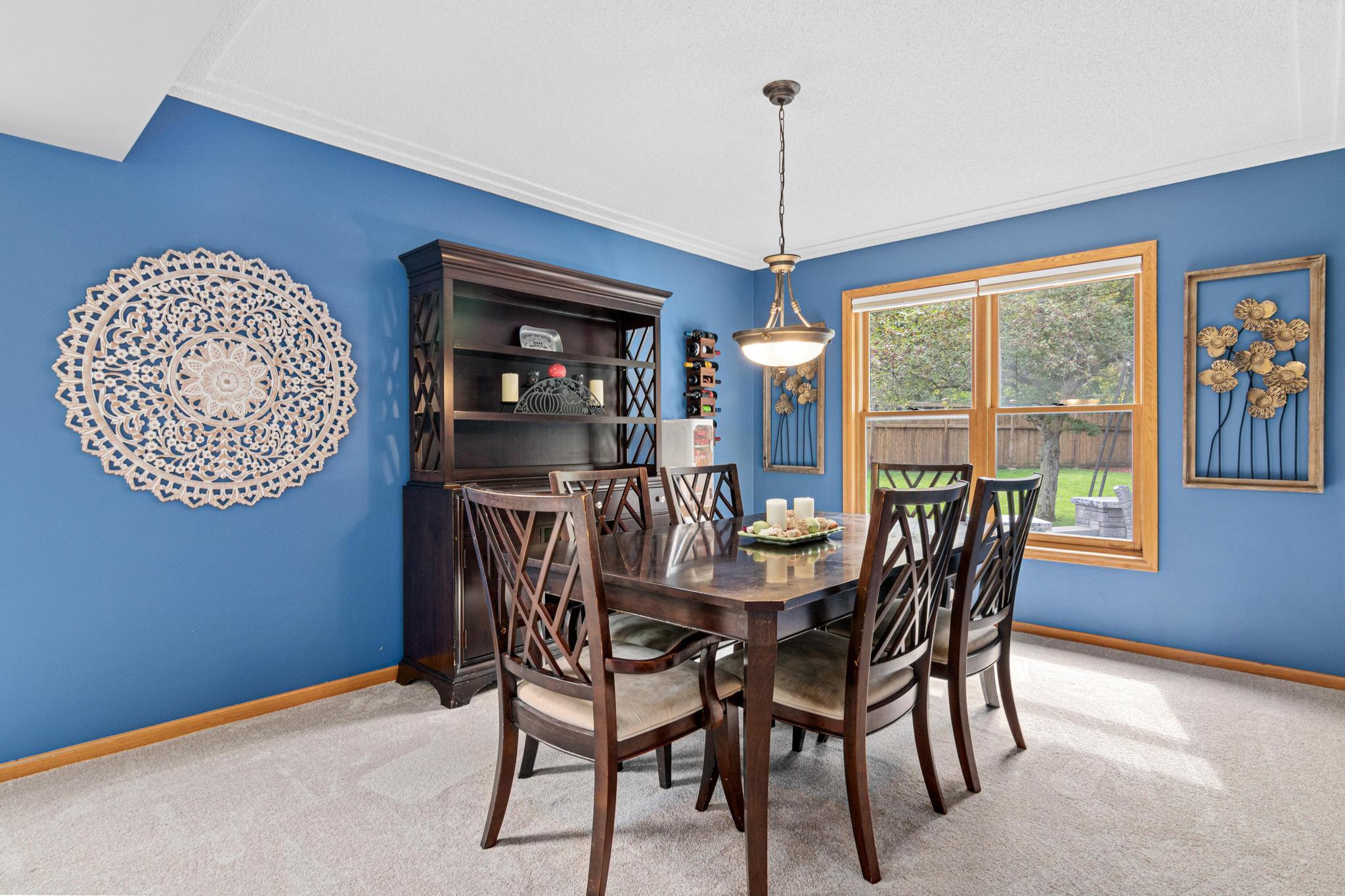 726 Camberwell Dr-6.jpg