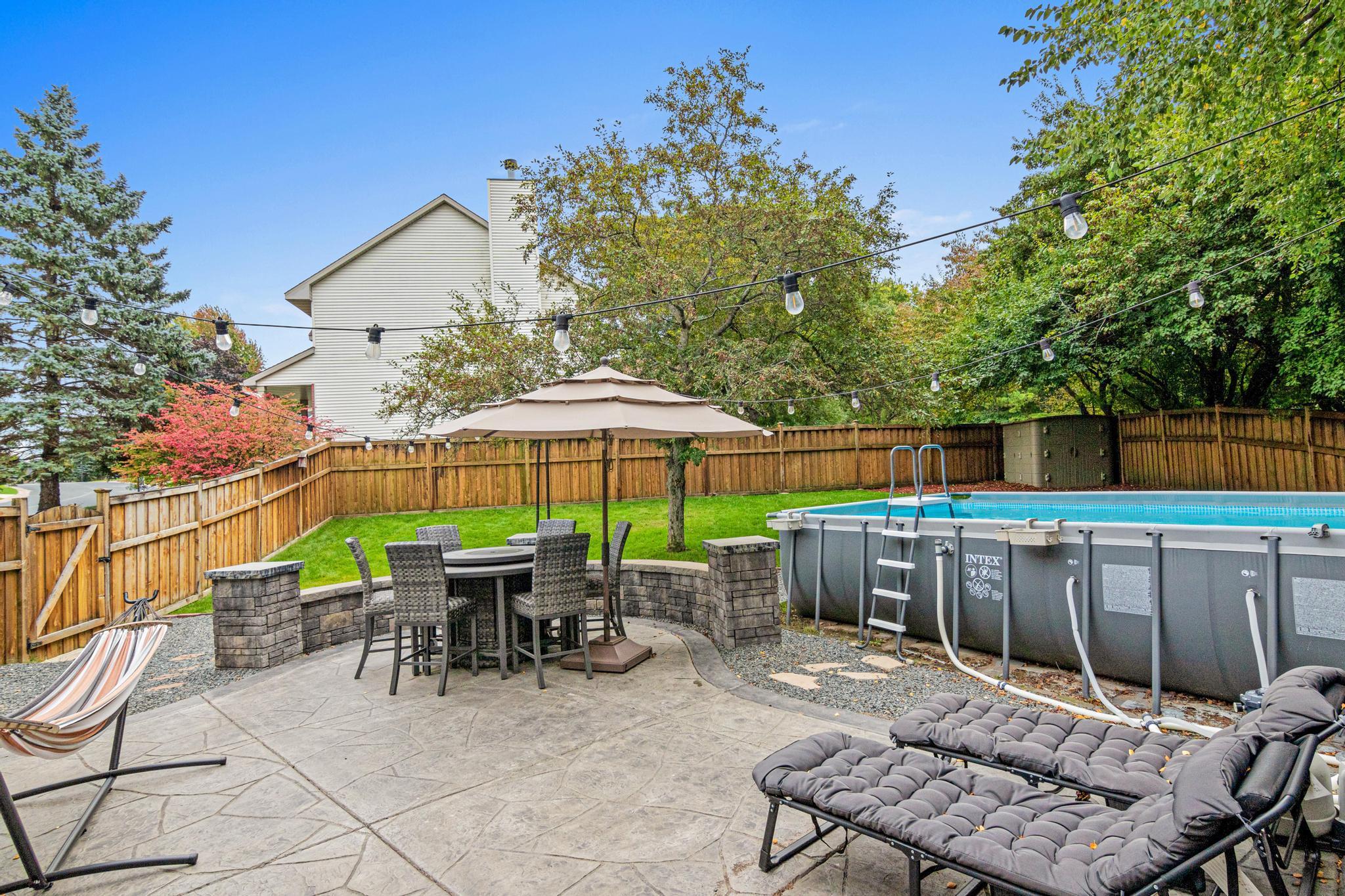 726 Camberwell Dr-39.jpg