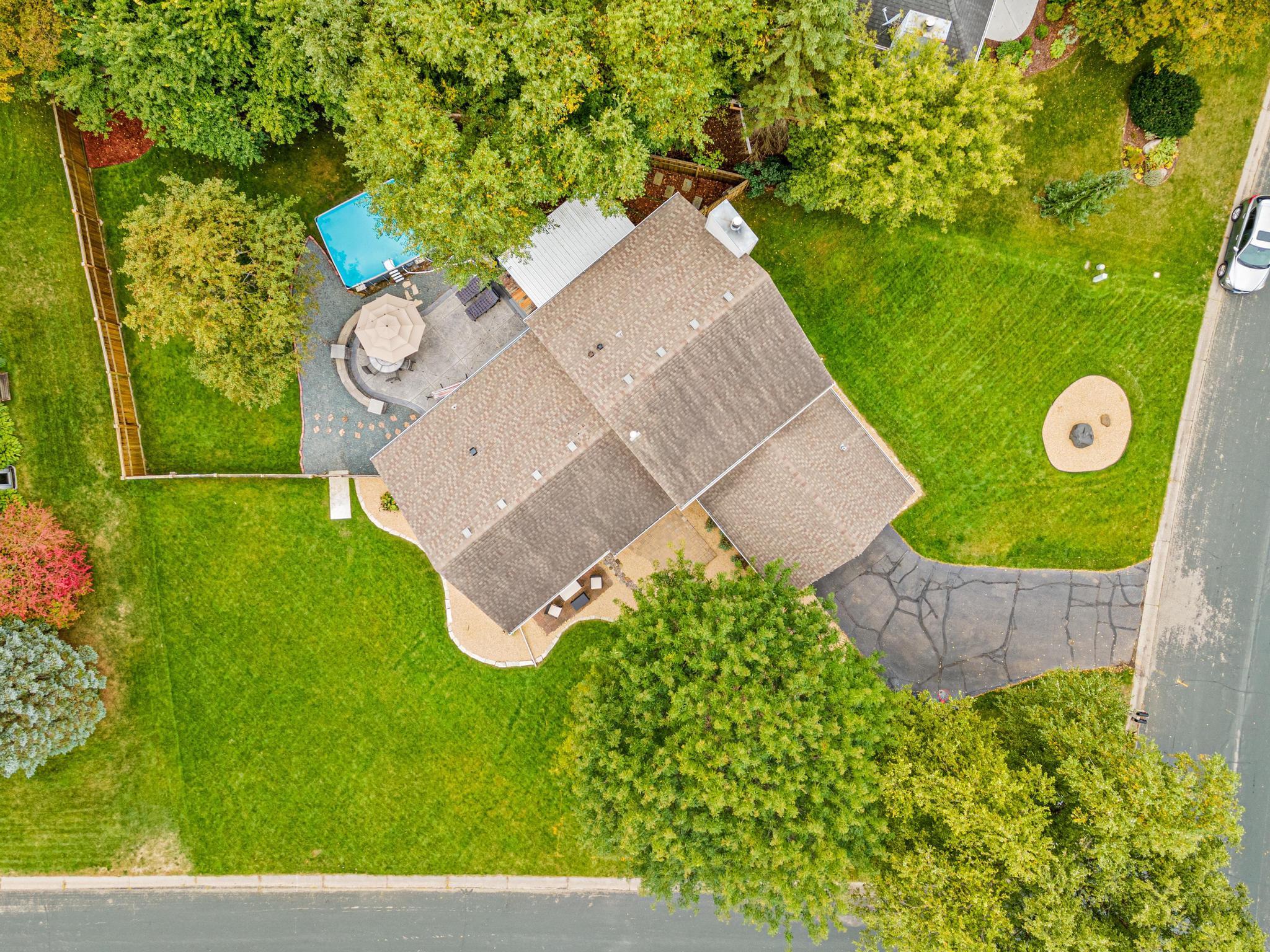 726 Camberwell Dr-44.jpg