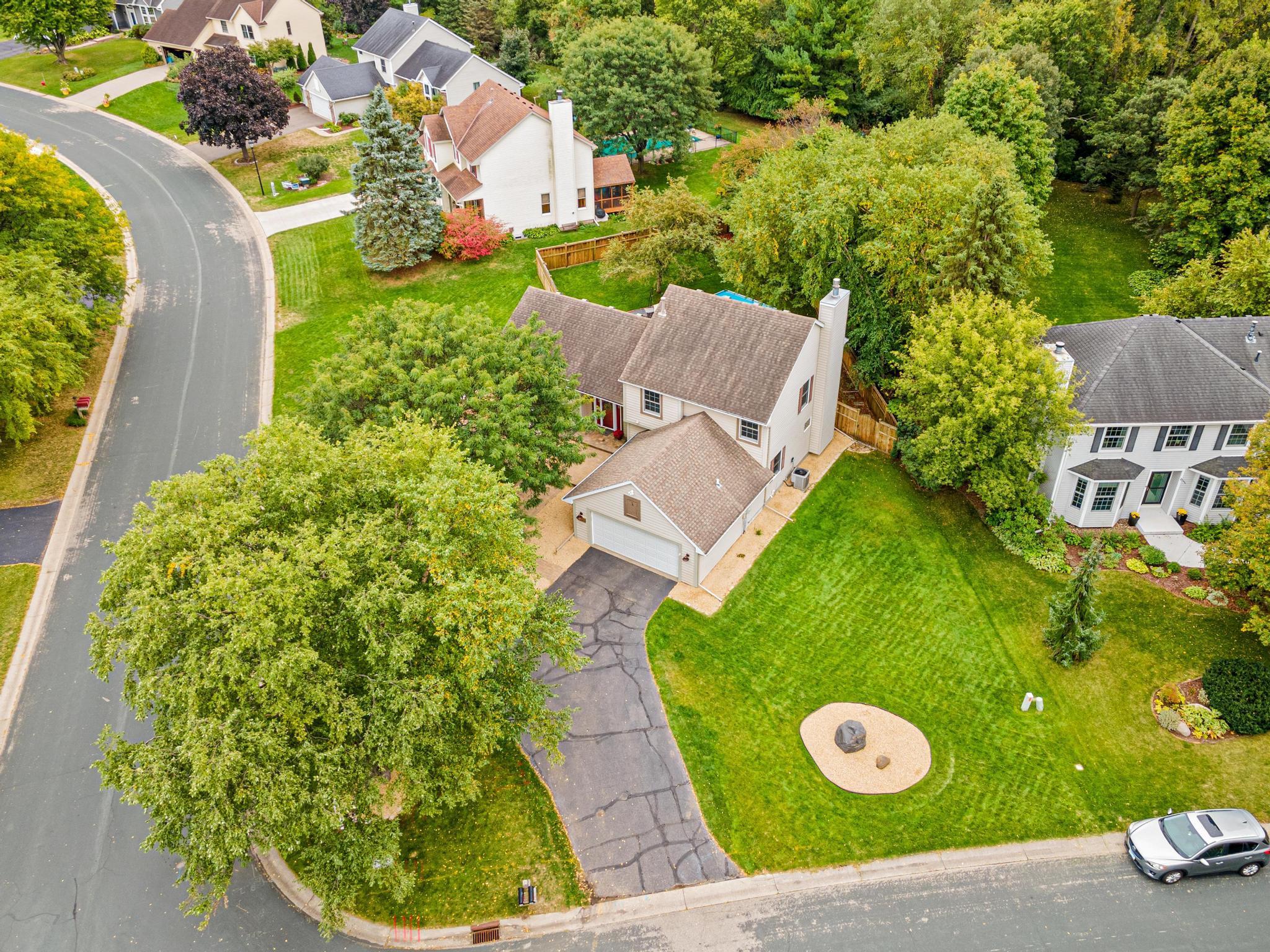 726 Camberwell Dr-43.jpg