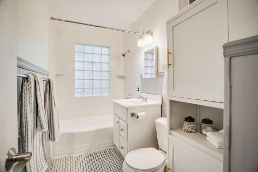 5657 Humboldt Avenue S, Minneapolis, MN 55419