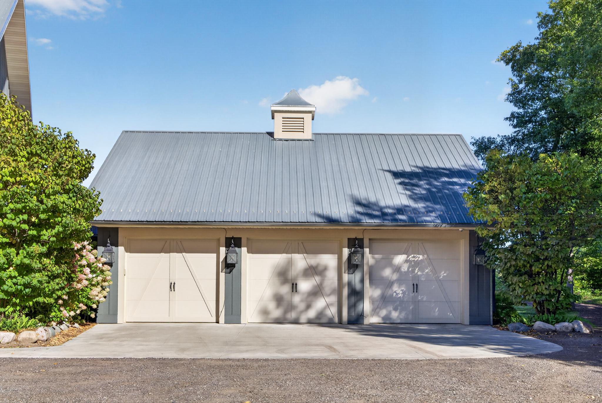 Attached 3 Car garage