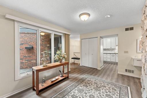 6121 Blake Ridge Road, Edina, MN 55436