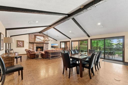6121 Blake Ridge Road, Edina, MN 55436