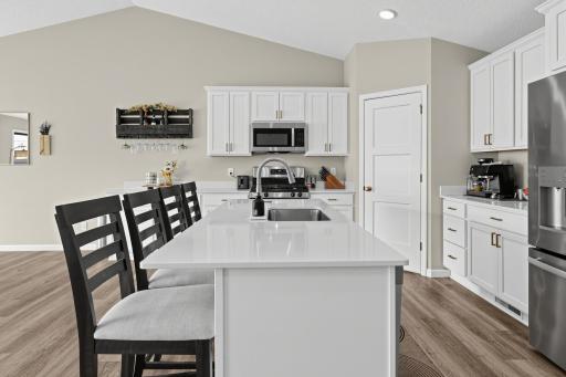 11595 5th Street NE, Hanover, MN 55341
