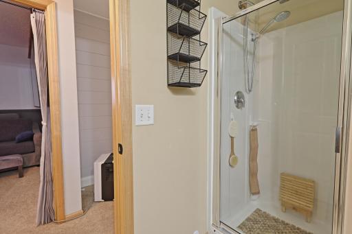 LowerBath1-2.JPG