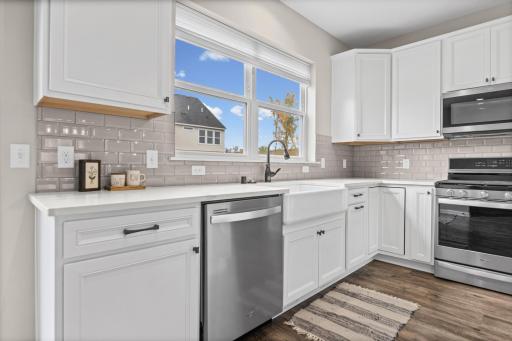 649 Satori Way, Chaska, MN 55318
