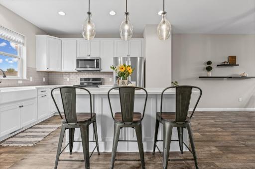 649 Satori Way, Chaska, MN 55318