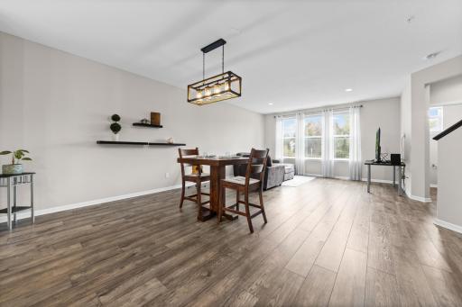 649 Satori Way, Chaska, MN 55318