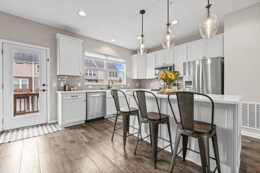 649 Satori Way, Chaska, MN 55318