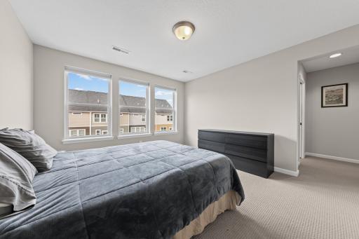 649 Satori Way, Chaska, MN 55318