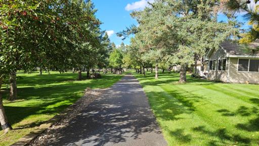 2516 Crestview Lane, Brainerd, MN 56401