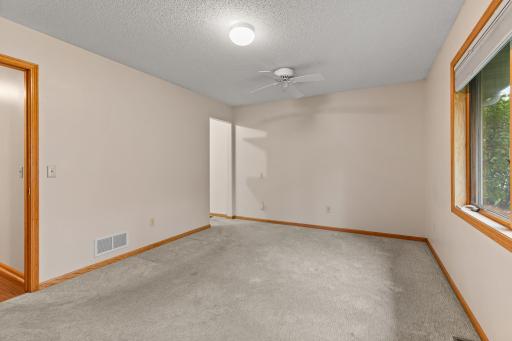 2516 Crestview Lane, Brainerd, MN 56401