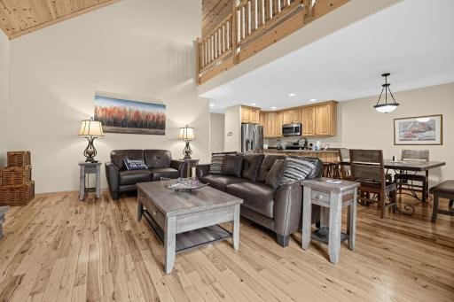 14_6336_Wilderness_Rd-Living_room-7536.jpg