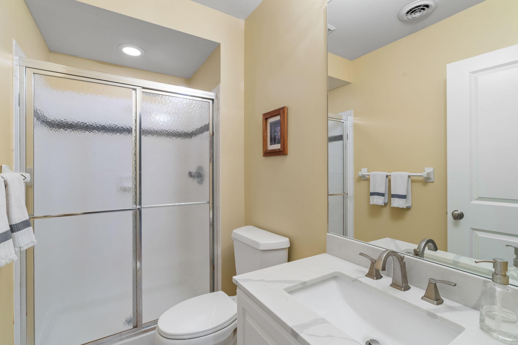 38-web-or-mls-5428 Rowland Park Rd-38.jpg