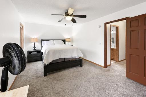 813 7th Avenue N, Sauk Rapids, MN 56379