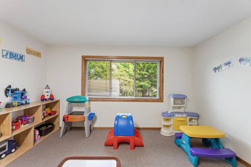 109 South Winnebago St Caledonia MN (27).jpg