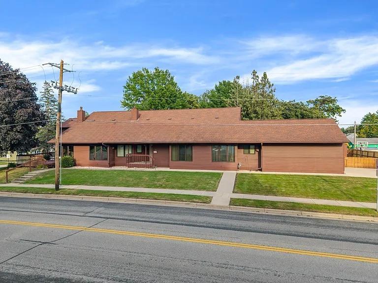 109 South Winnebago St Caledonia MN (1).jpg