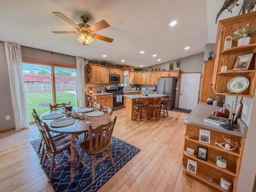 Kitchen/Dining - center island, NEW slate appliances
