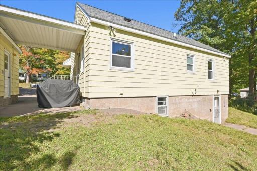 1614 Linzie Road, Duluth, MN 55811