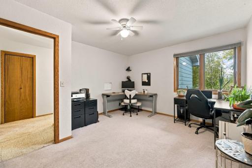 787 Royal Oaks Drive N, Fargo, ND 58102