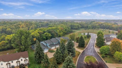 787 Royal Oaks Drive N, Fargo, ND 58102