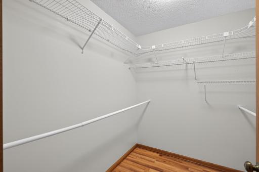 2643 Lake Court Circle, New Brighton, MN 55112