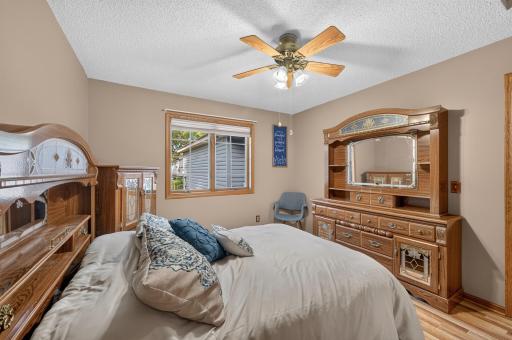 Rarely does one-level living offer this much space, light, comfort and flexibility.