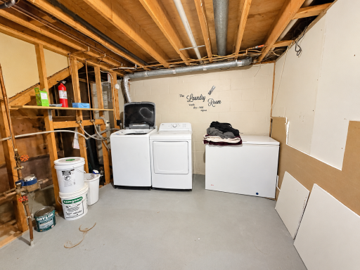 408 17th Avenue NE, Waseca, MN 56093