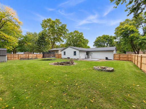 408 17th Avenue NE, Waseca, MN 56093
