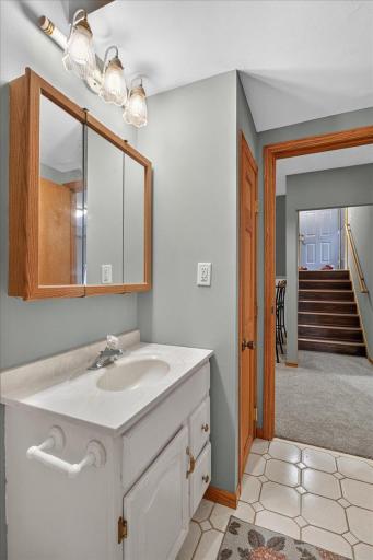 4926 Shady Lane, North Branch, MN 55056
