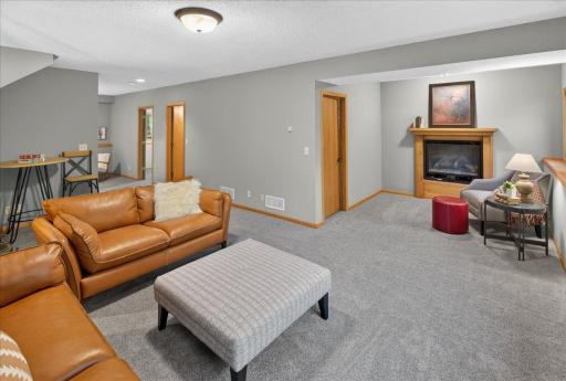 4926 Shady Lane, North Branch, MN 55056