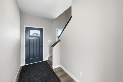 Entry - photos of a completed home of the same floorplan. Colors and selections may differ.