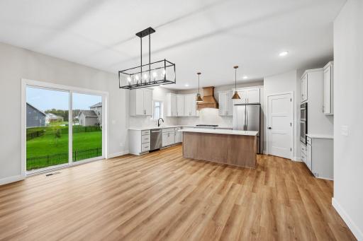 9-web-or-mls-Greywood Blvd SW-S1909-009.jpg
