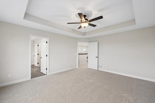 39-web-or-mls-Greywood Blvd SW-S1909-039.jpg