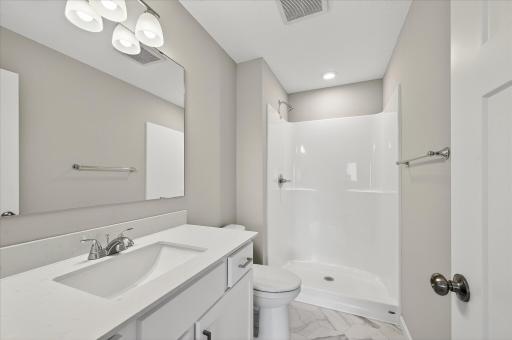 1006 Brandenburg Circle, Waverly, MN 55390