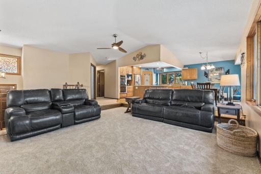 1615 Laurel Avenue, Hudson, WI 54016