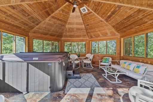 1615 Laurel Ave Gazebo with Hot Tub and ventilation for the hot tub