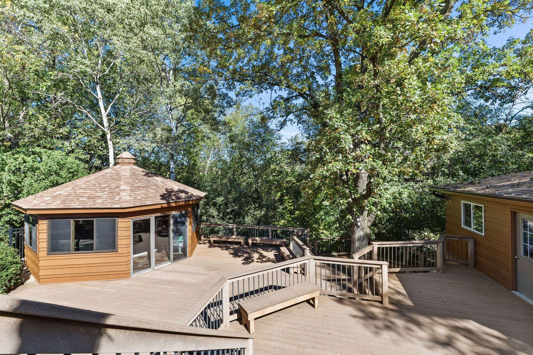 1615 Laurel Ave Private backyard with a hot tub inside the gazebo