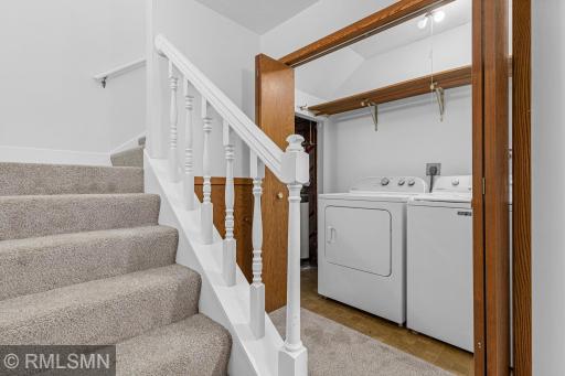 453 Hunter Hill Road, Hudson, WI 54016