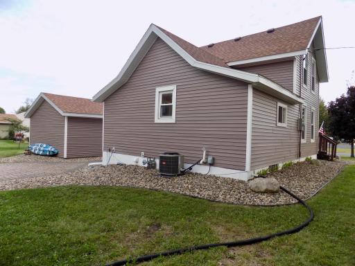 303 1st Avenue SE, Grand Meadow, MN 55936