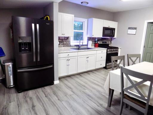 303 1st Avenue SE, Grand Meadow, MN 55936
